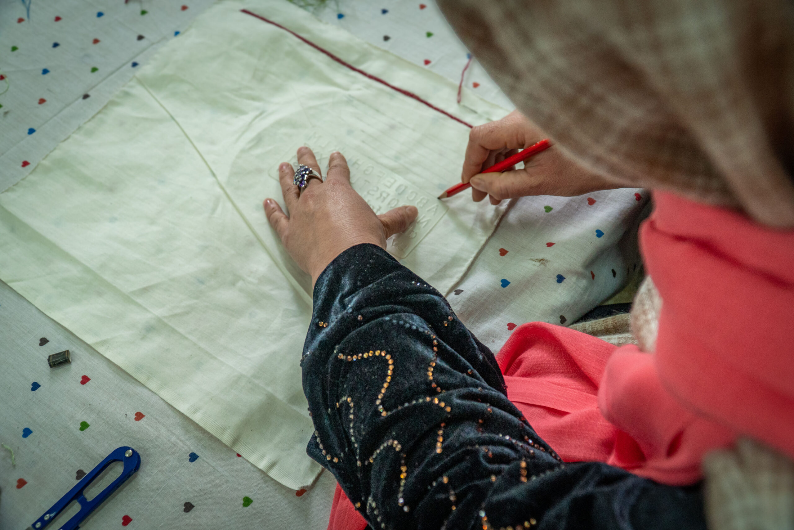 Embroidery (3)_compressed