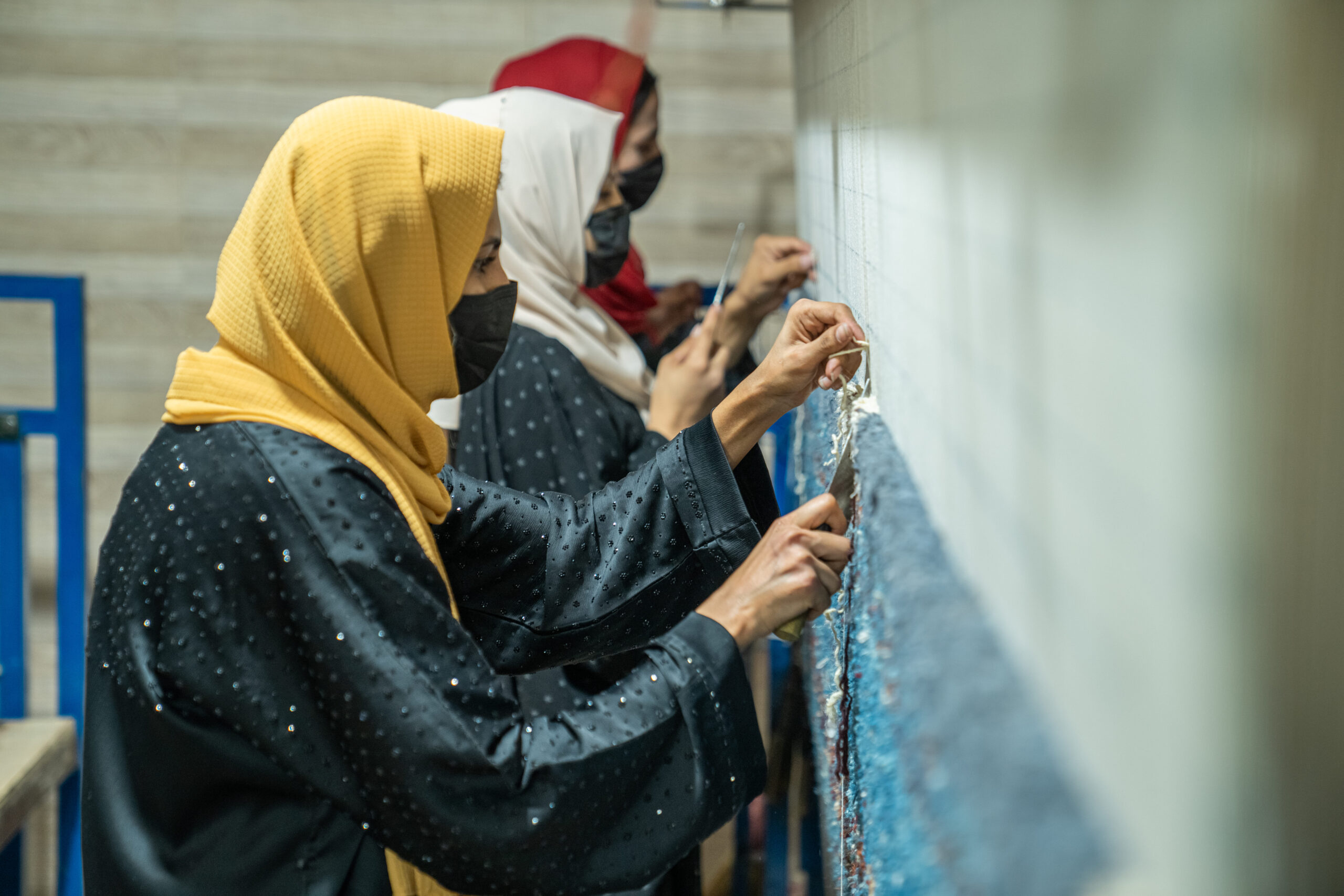 Post Graduation Carpet Weaving (2)